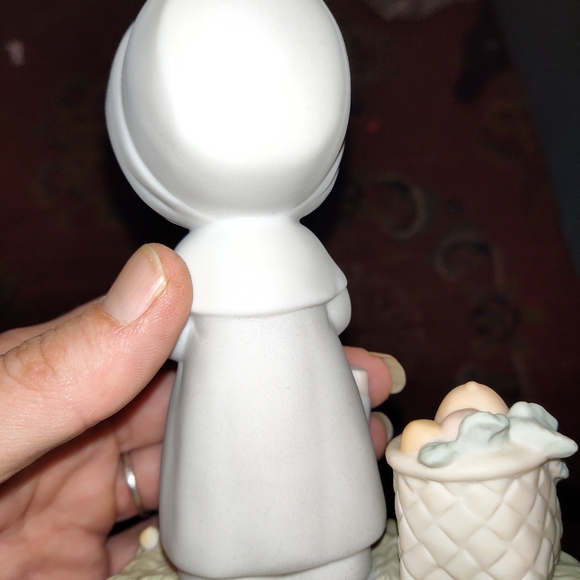 New in box precious moments November keepsake 1988 - Picture 5 of 5